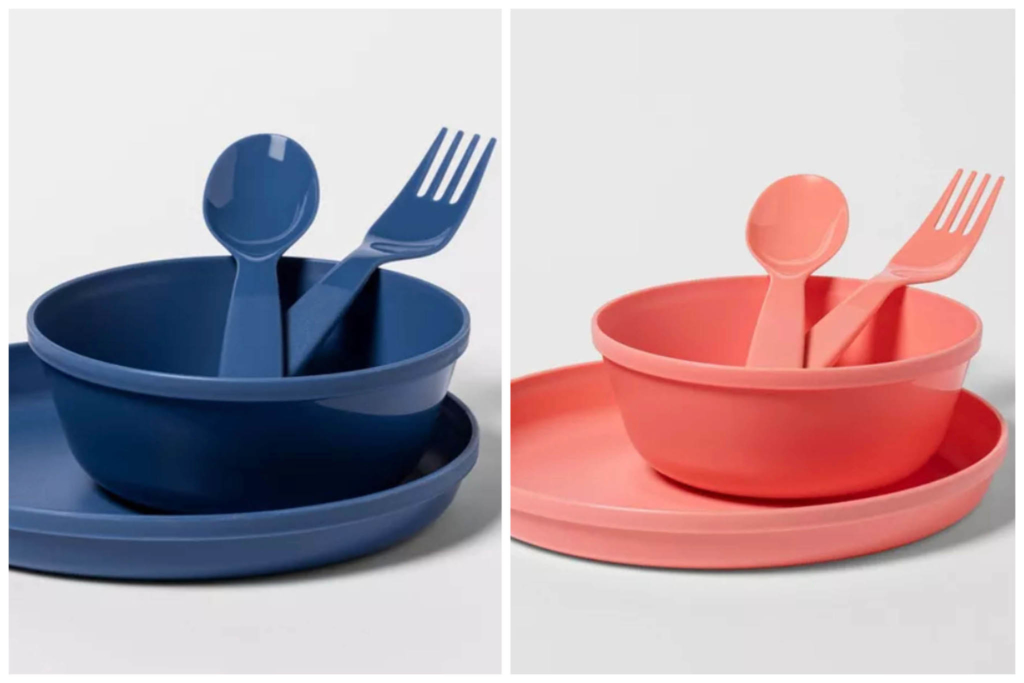 Microwavable dinner set in blue and pink